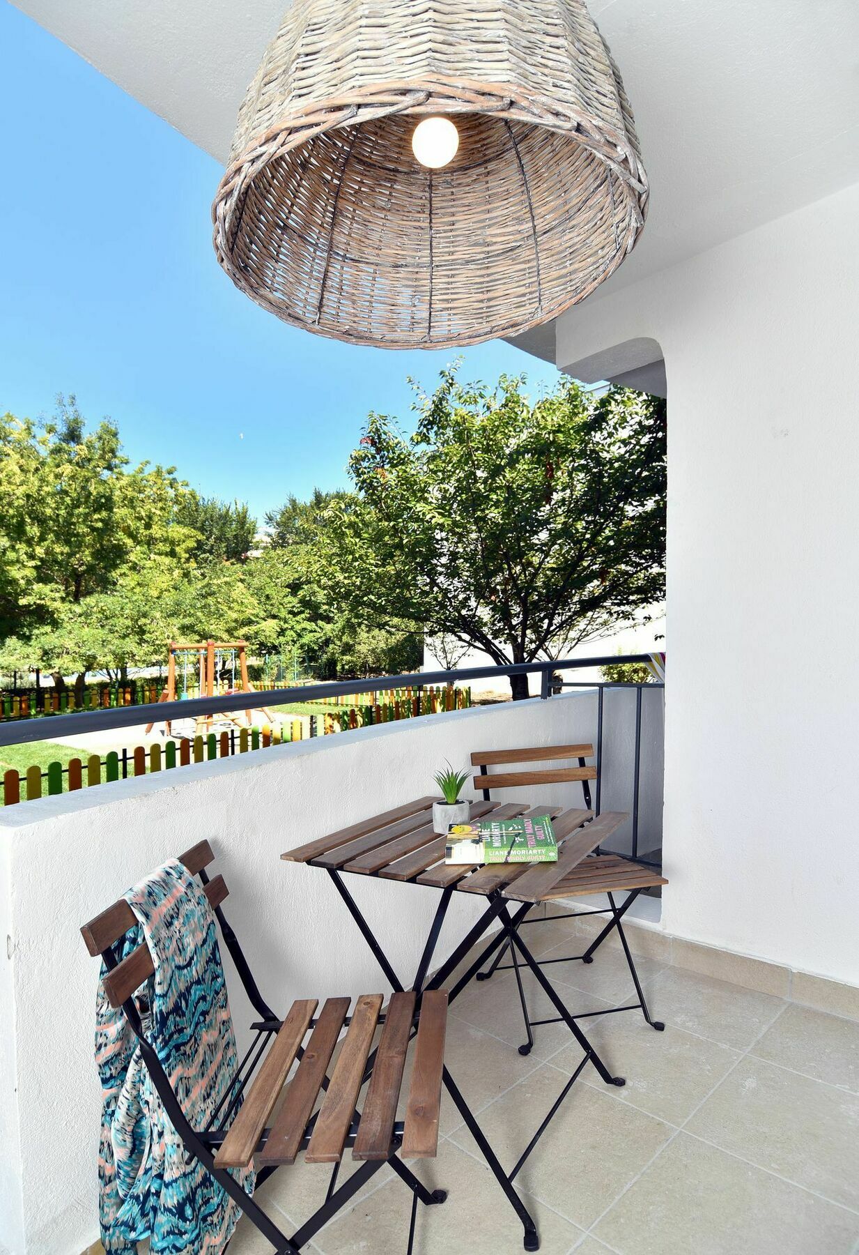 Ihotel Pantai Sunny Bagian luar foto
